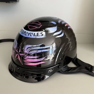 Harley Davidson Women’s Pink & Purple Helmet (medium)